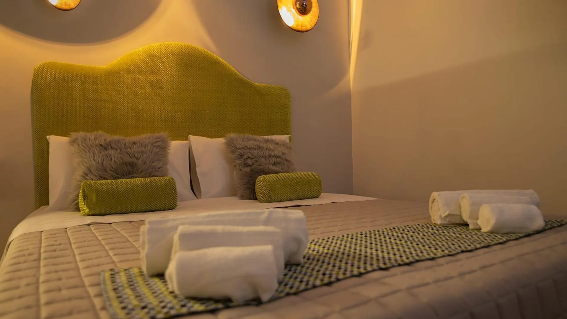 Essenza Suite Siracusa Con Jacuzzi Privata Syracuse